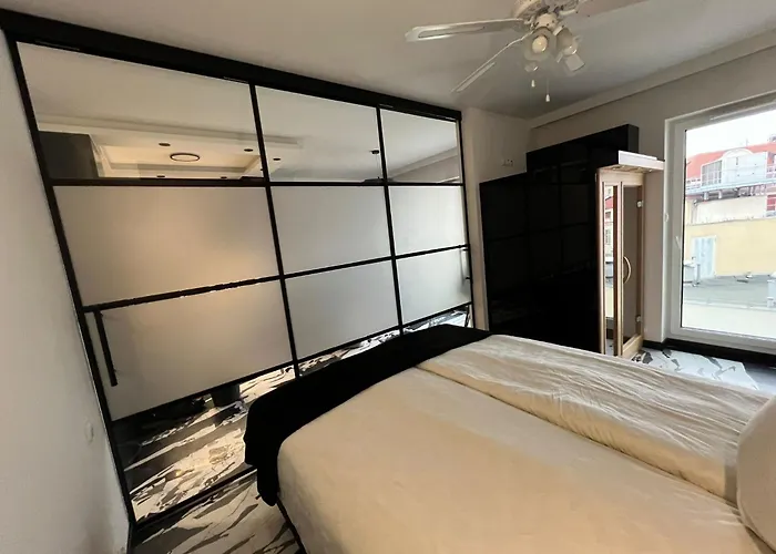 Towarowa Milionowa 45 Check-in 24 H *