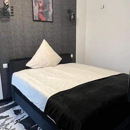 Towarowa Milionowa 45 Check-in 24 H * Poznan